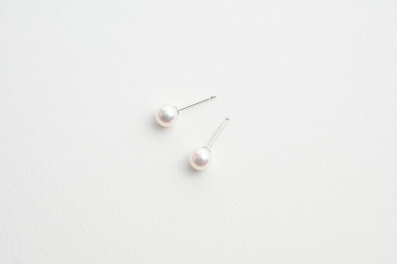 MADAMA 無調色　バロックパールピアス バロックパールピアス | MADAMA(Women)/マダマ | 三越伊勢丹